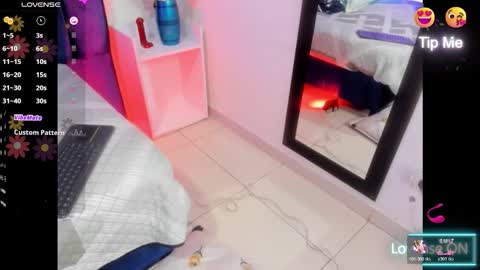 aurora_wish online show from February 26, 2026, 3:11 pm