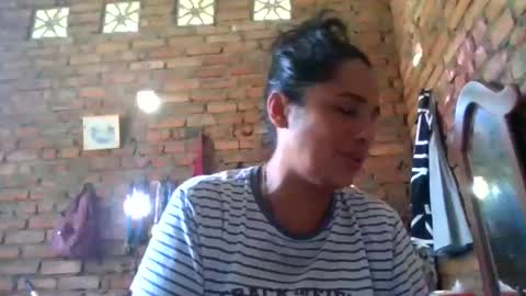 Snapshot of auroraangels1 chatting on May 14, 2026, 2:02 pm auroraangels1 online show from May 14, 2026, 2:02 pm