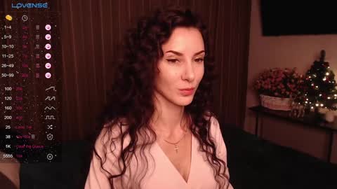 Aurora online show from December 15, 2024, 2:27 pm