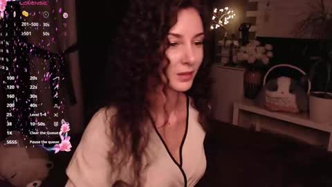 Aurora online show from March 9, 2025, 2:43 pm