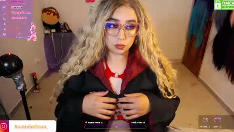 Snapshot of aurorahoffman chatting on June 24, 2026, 1:37 am Aurora online show from June 24, 2026, 1:37 am