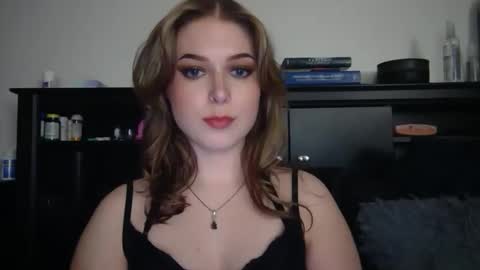 auroralightz1 online show from February 27, 2026, 9:26 pm