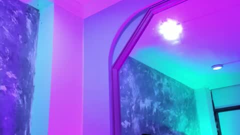 Snapshot of aurorarojas chatting on January 10, 2025, 7:57 am Aurora Rojas online show from January 10, 2025, 7:57 am