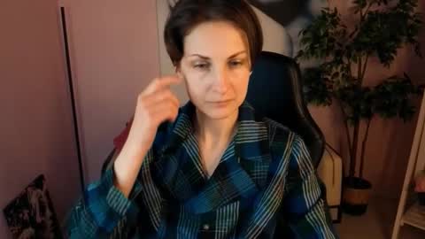 Aurora online show from February 21, 2026, 6:20 pm