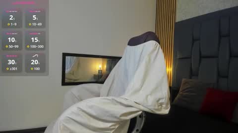 aurore online show from October 23, 2025, 12:04 pm