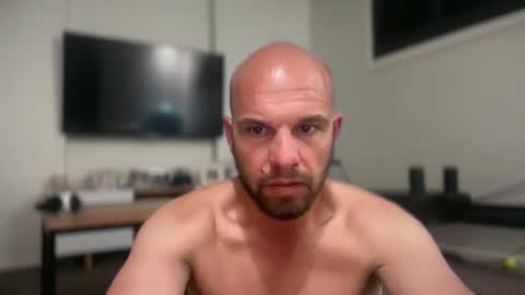 aussieboycal online show from March 28, 2026, 11:10 am