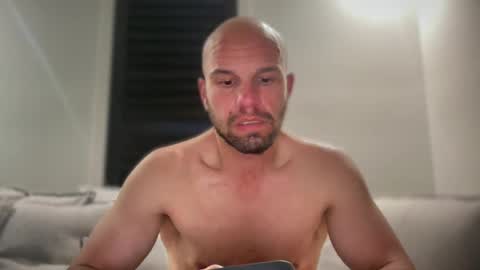 Snapshot of aussieboycal chatting on July 12, 2026, 12:29 pm aussieboycal online show from July 12, 2026, 12:29 pm