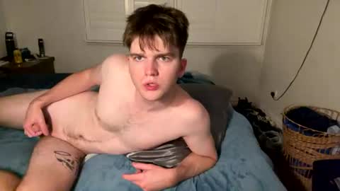 Snapshot of aussieboyethan chatting on August 6, 2026, 3:25 pm aussieboyethan online show from August 6, 2026, 3:25 pm