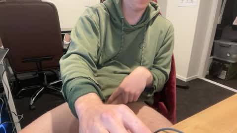 aussiedill_1 online show from July 11, 2026, 5:54 am