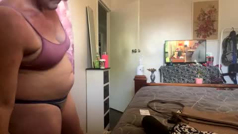 Milf4u online show from February 1, 2026, 3:27 am