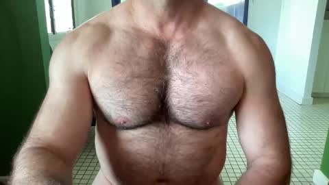 Snapshot of aussiemuscledad chatting on January 6, 2026, 4:49 am AussieMuscleDad online show from January 6, 2026, 4:49 am