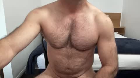 Snapshot of aussiemuscledad chatting on February 27, 2026, 8:31 pm AussieMuscleDad online show from February 27, 2026, 8:31 pm