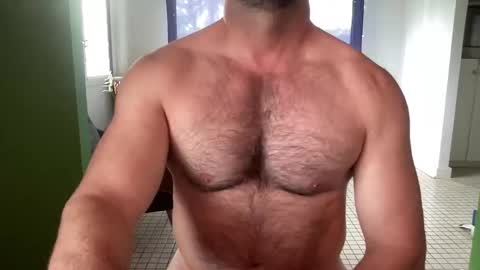 Snapshot of aussiemuscledad chatting on March 23, 2026, 12:25 am AussieMuscleDad online show from March 23, 2026, 12:25 am