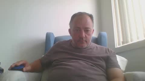 chatbateaussie online show from December 15, 2025, 2:05 am