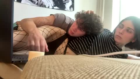 Snapshot of austensweet chatting on August 2, 2026, 1:20 pm austensweet online show from August 2, 2026, 1:20 pm