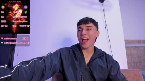 Snapshot of austin_cardieff_ chatting on September 23, 2025, 8:23 pm Austin online show from September 23, 2025, 8:23 pm