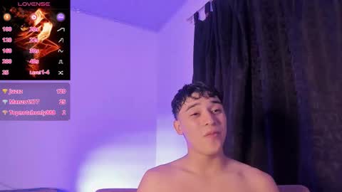 Snapshot of austin_cardieff_ chatting on November 7, 2025, 3:28 am Austin online show from November 7, 2025, 3:28 am