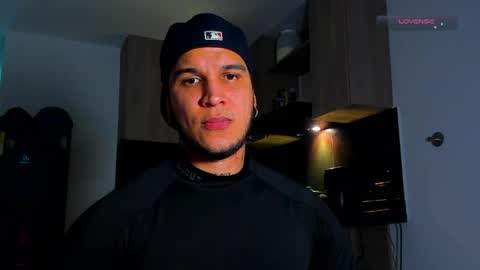 A online show from April 17, 2026, 12:02 am