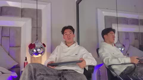 Snapshot of austinreeds chatting on March 28, 2026, 1:00 pm austinreeds online show from March 28, 2026, 1:00 pm