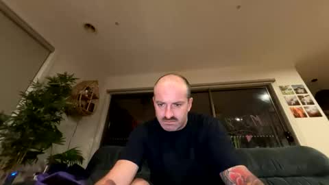 Snapshot of austintoner85 chatting on April 24, 2026, 10:07 am austintoner85 online show from April 24, 2026, 10:07 am