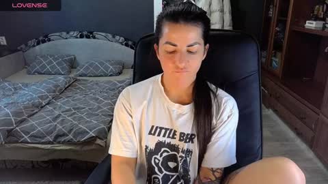 Snapshot of ava__doll chatting on January 20, 2025, 10:51 am Ava online show from January 20, 2025, 10:51 am