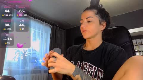 Snapshot of ava__doll chatting on February 5, 2025, 11:23 am Ava online show from February 5, 2025, 11:23 am