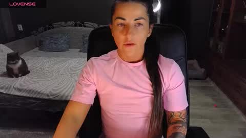 Snapshot of ava__doll chatting on November 11, 2025, 6:19 pm Ava online show from November 11, 2025, 6:19 pm