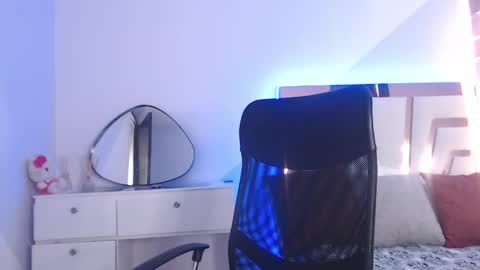 Snapshot of ava_jhons_ chatting on September 28, 2025, 6:35 pm ava jhons online show from September 28, 2025, 6:35 pm