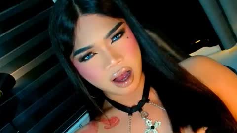 Snapshot of ava_lux chatting on July 4, 2026, 5:30 pm Ava online show from July 4, 2026, 5:30 pm