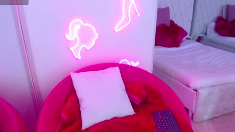 AVA online show from February 4, 2025, 3:47 pm