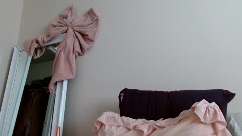 Ava Ashley online show from April 12, 2026, 1:49 pm