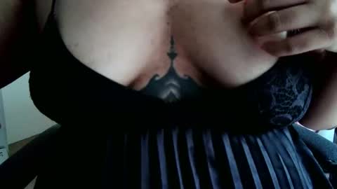 Snapshot of avaasmodeus chatting on March 6, 2025, 5:24 am Ava Assmodeus online show from March 6, 2025, 5:24 am