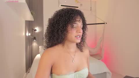 Avalon online show from November 1, 2025, 7:49 pm