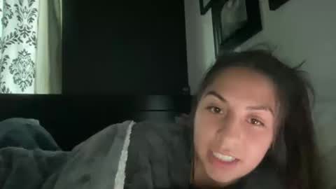 Snapshot of avamonroexo chatting on October 14, 2025, 9:26 pm Ava Monroe online show from October 14, 2025, 9:26 pm