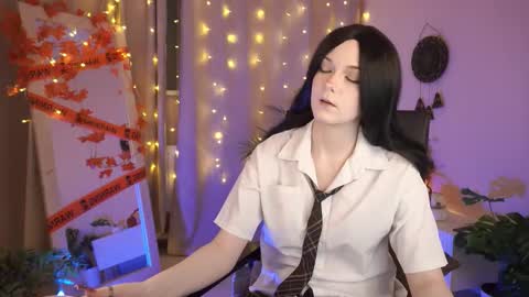  Ava  online show from October 29, 2025, 1:02 pm