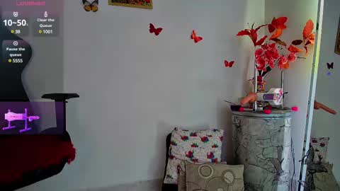 Ava Tomas online show from February 13, 2025, 2:23 am