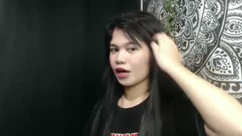 Snapshot of ave_tt chatting on September 28, 2025, 6:02 pm ave_tt online show from September 28, 2025, 6:02 pm