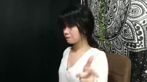 Snapshot of ave_tt chatting on November 7, 2025, 6:30 pm ave_tt online show from November 7, 2025, 6:30 pm