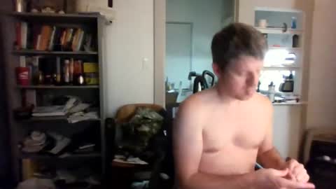 Avenger online show from September 21, 2025, 6:48 am