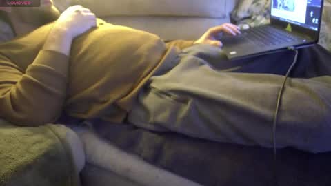 Snapshot of average_stag chatting on April 26, 2026, 1:14 am average_stag online show from April 26, 2026, 1:14 am