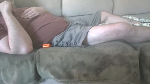 Snapshot of average_stag chatting on May 10, 2026, 7:41 pm average_stag online show from May 10, 2026, 7:41 pm