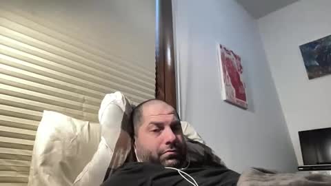 Snapshot of averagejoe345977 chatting on March 1, 2026, 8:33 pm averagejoe345977 online show from March 1, 2026, 8:33 pm