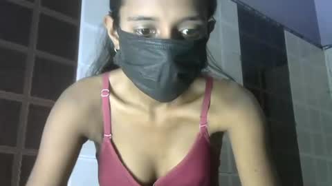 Snapshot of avery_lust01 chatting on April 27, 2026, 5:49 am avery_lust01 online show from April 27, 2026, 5:49 am