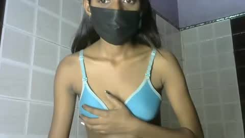 Snapshot of avery_lust01 chatting on May 16, 2026, 6:21 am avery_lust01 online show from May 16, 2026, 6:21 am