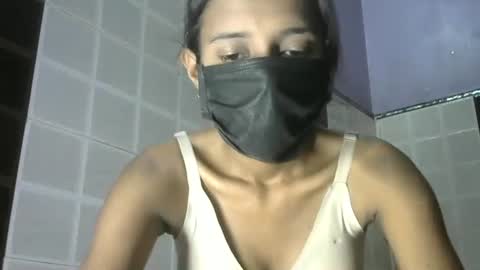 Snapshot of avery_lust01 chatting on May 20, 2026, 5:02 am avery_lust01 online show from May 20, 2026, 5:02 am