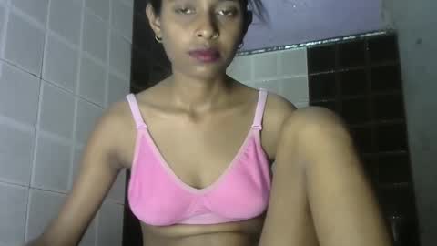 Snapshot of avery_lust01 chatting on May 28, 2026, 6:10 am avery_lust01 online show from May 28, 2026, 6:10 am