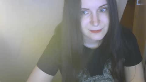 Snapshot of avialenne chatting on March 26, 2026, 6:02 pm avialenne online show from March 26, 2026, 6:02 pm
