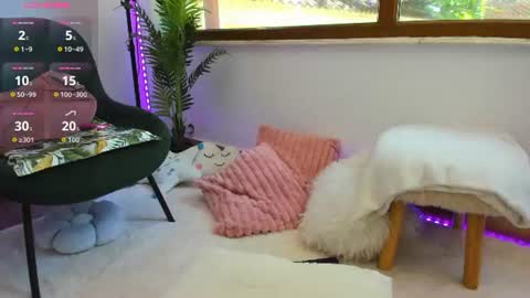 Snapshot of awesome_jolie chatting on July 5, 2026, 10:00 am Jolie online show from July 5, 2026, 10:00 am