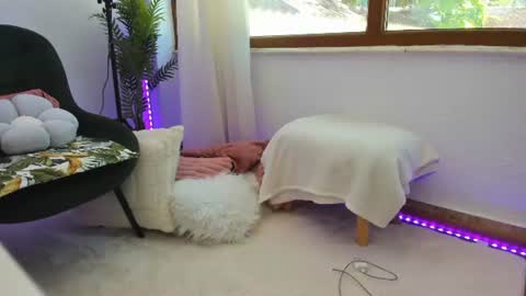 Snapshot of awesome_jolie chatting on July 11, 2026, 9:45 am Jolie online show from July 11, 2026, 9:45 am