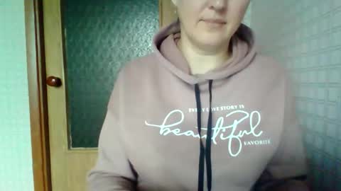 awesomeladyy online show from February 26, 2026, 8:57 am